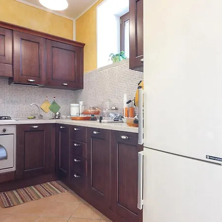 Holiday home 4 Bedroom Beautiful In Laureana Cilento