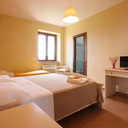 Holiday home 4 Bedroom Beautiful In